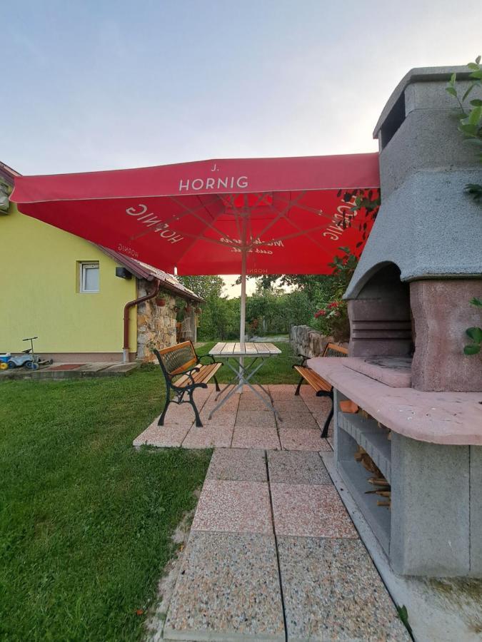Guest House Emanuela スルニュ エクステリア 写真