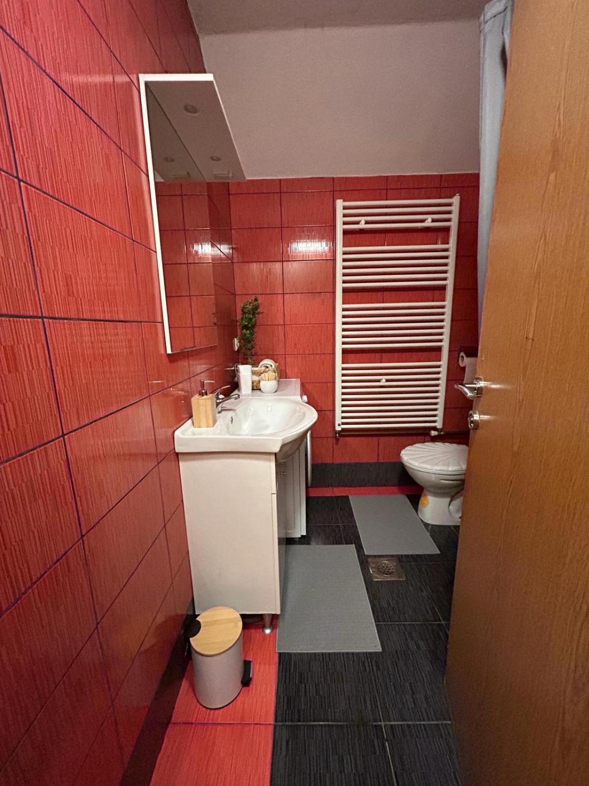 Guest House Emanuela スルニュ エクステリア 写真