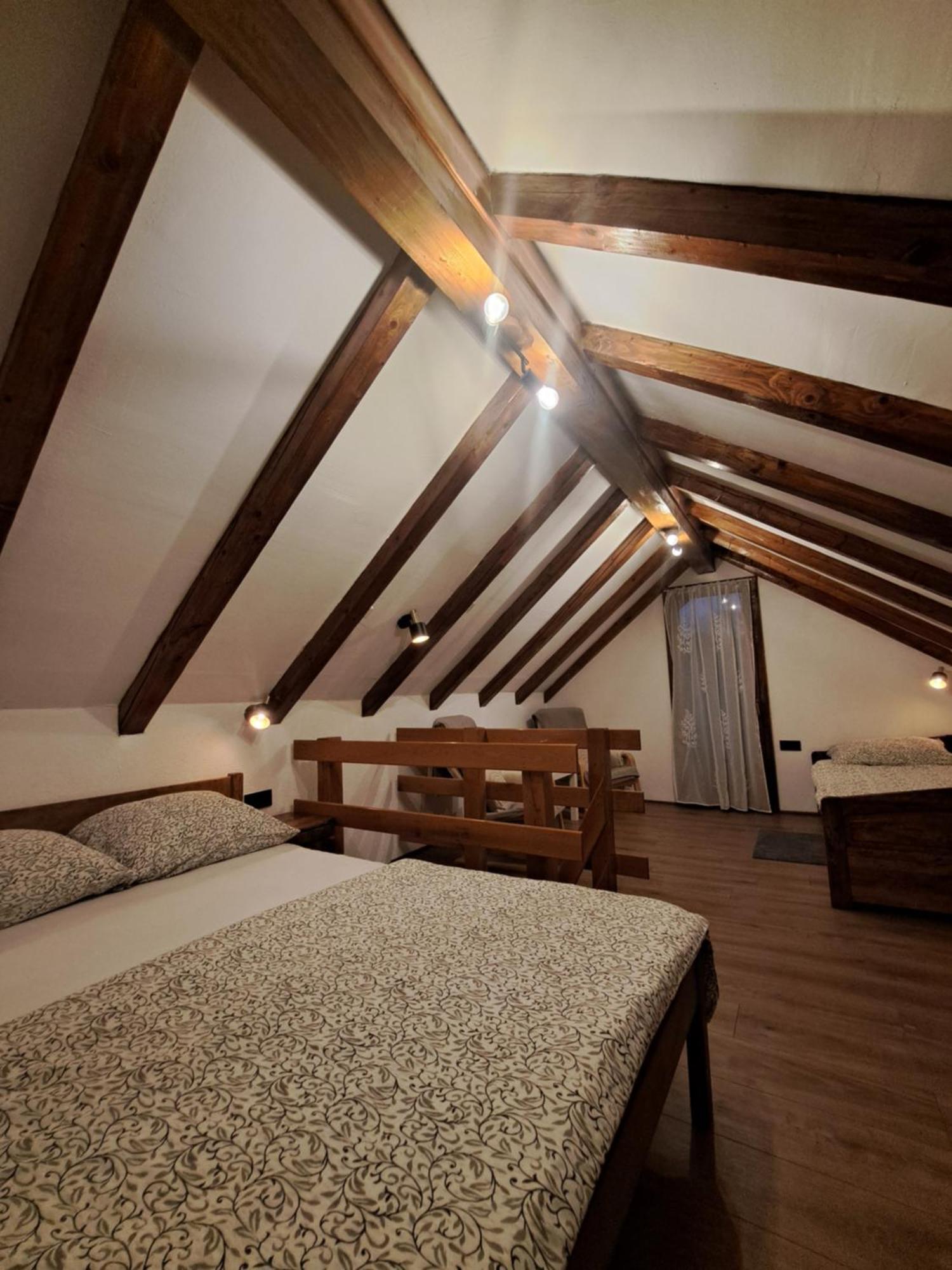 Guest House Emanuela スルニュ エクステリア 写真